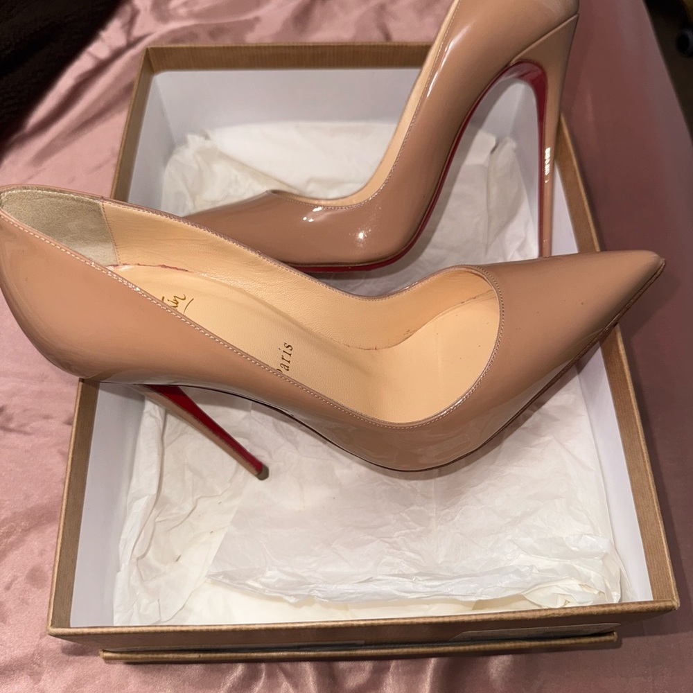 Nude So Kate Christian louboutin heels - Picture 4 of 13